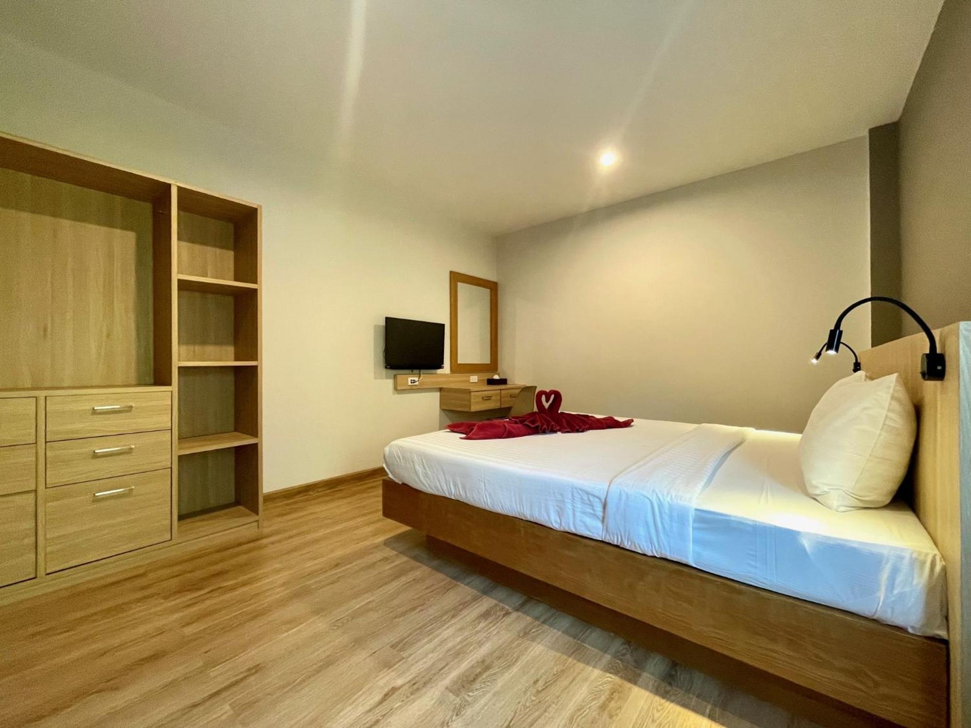 Room Actually Service Apartment Karon المظهر الخارجي الصورة