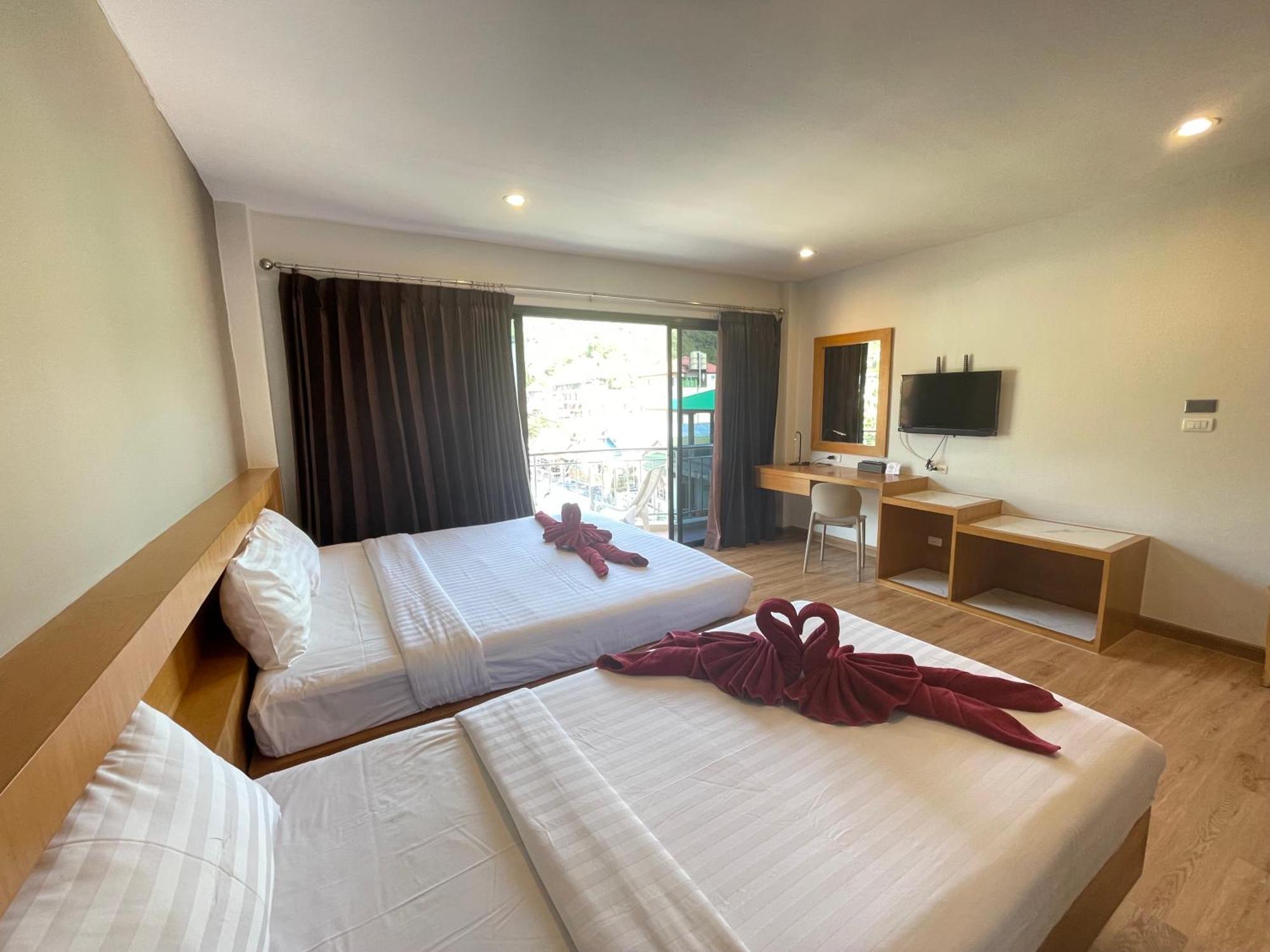 Room Actually Service Apartment Karon المظهر الخارجي الصورة